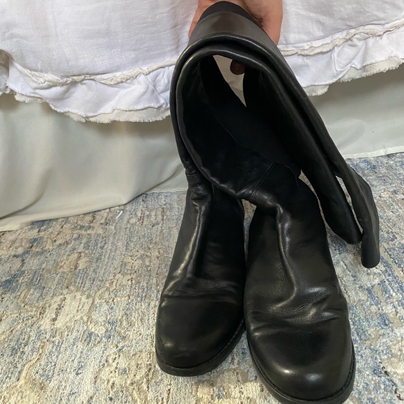 Stuart Weitzman 5050 Leather Over the Knee Boots - Picture 12 of 12